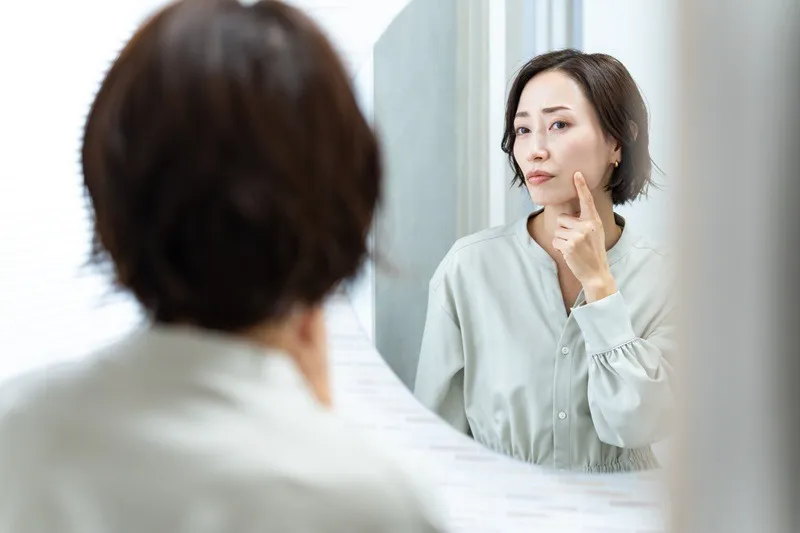 毛穴汚れ取り方・簡単で効果的な7つの方法｜肌質別の完全ガイド